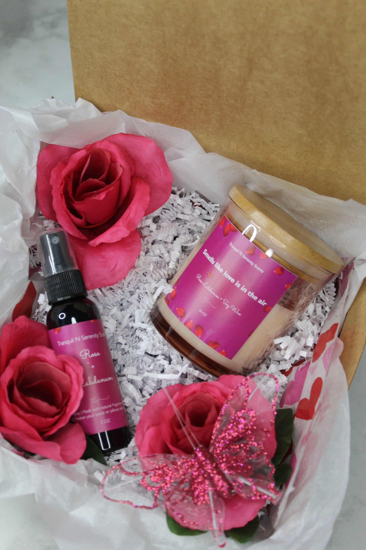 Rose Labdanum Soy Candle – Romantic Rose & Warm Amber Woods