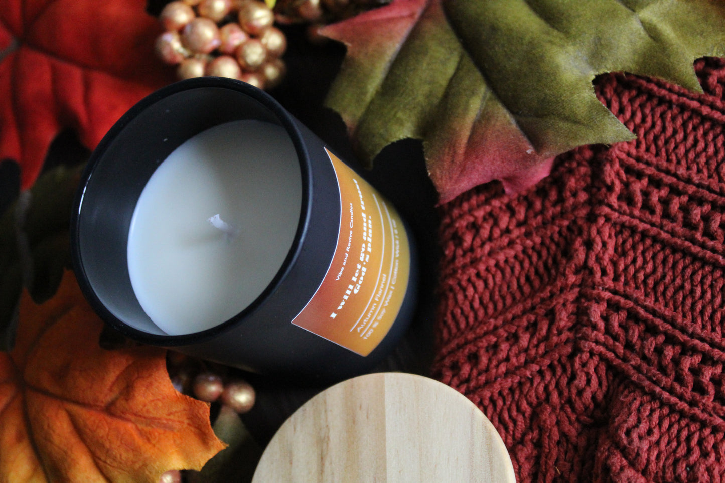 Autumn Flannel Soy Candle – Crisp Fall Leaves & Cozy Warmth