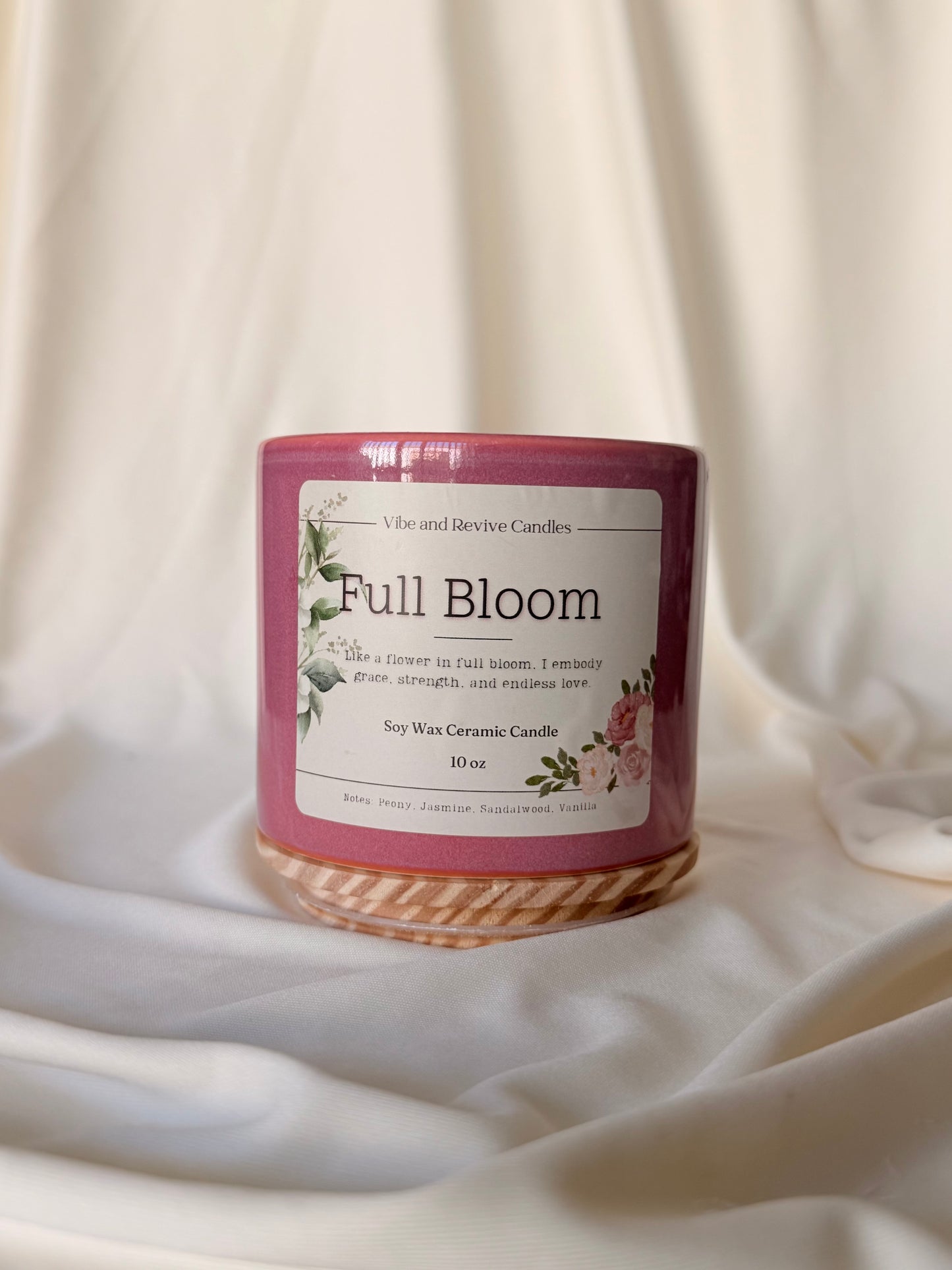 Full Bloom 10 oz Soy Candle – Peony Jasmine Vanilla (FREE)