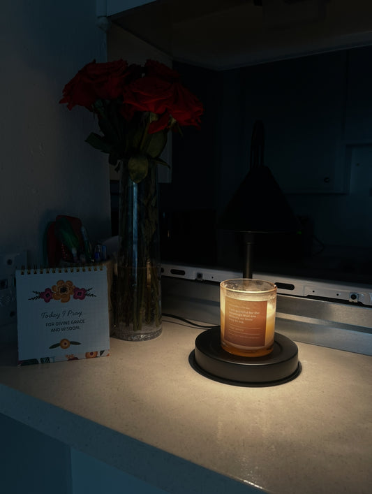 Candle Warmer Lamp (save $5 off when you Pre-Order)